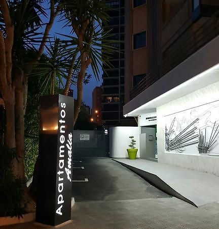 Apartamentos Amalia By Mc Benidorm Eksteriør billede